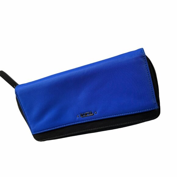 Tumi Vista Zip-around Blue Continental Wallet - Picture 8 of 9
